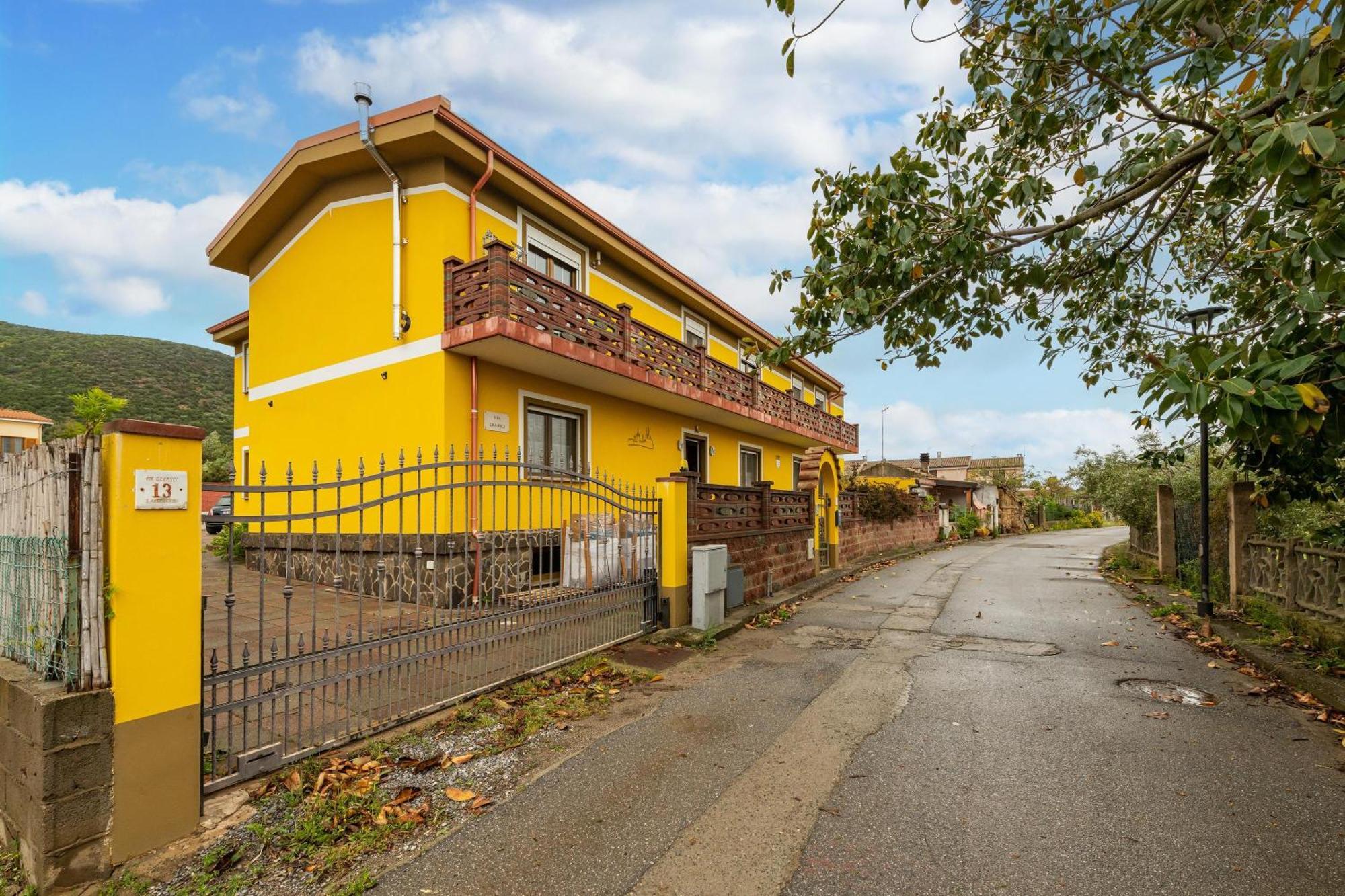 Casa Colonia 1 Apartment SantʼAnna Arresi Екстериор снимка